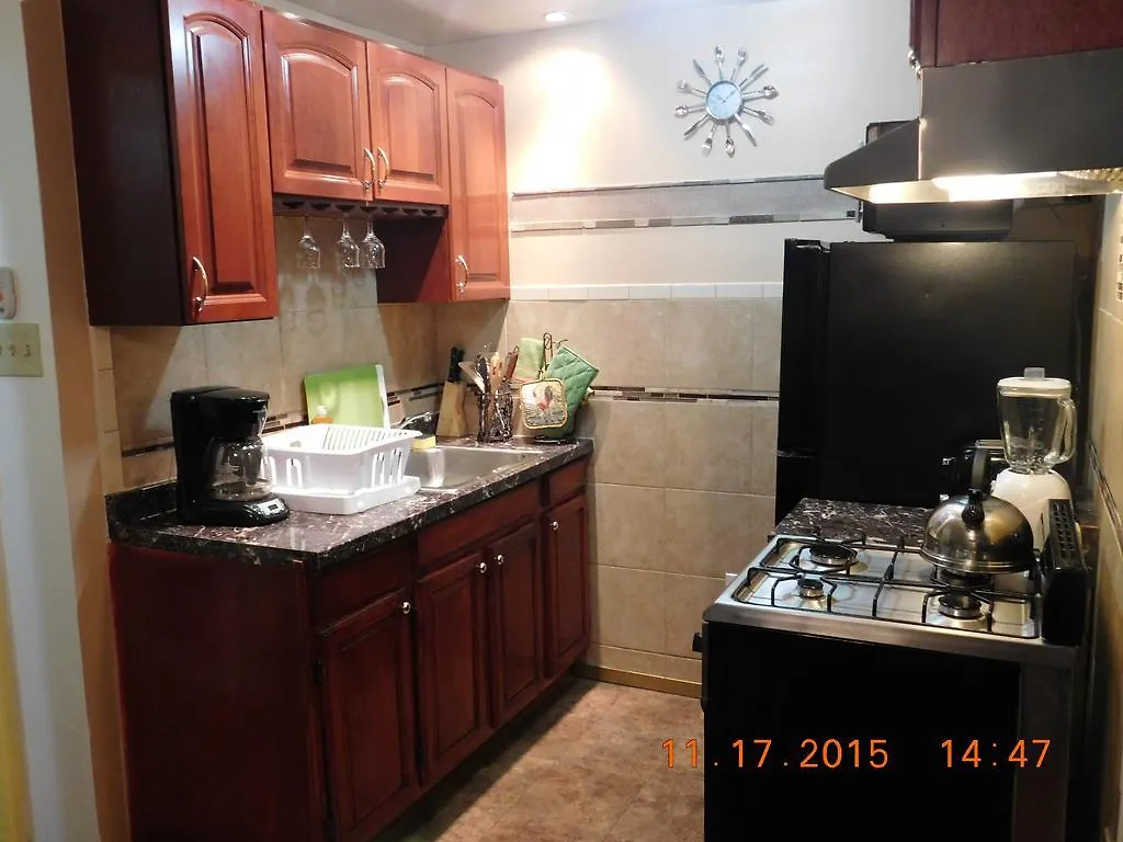 דירה מלון ניו יורק Debbie'S Place ארצות הברית